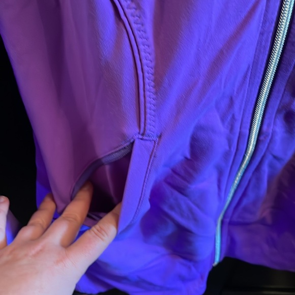 Lululemon full zip - Picture 3 of 5